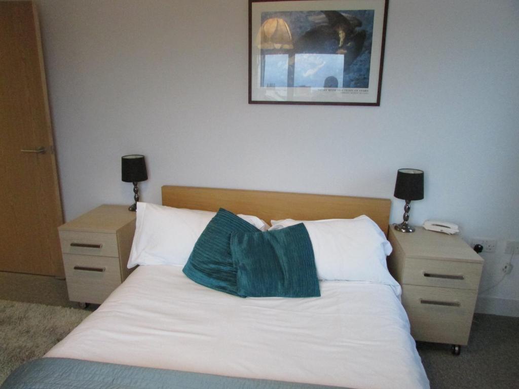 Cheltenham Luxury Apartments Chambre photo