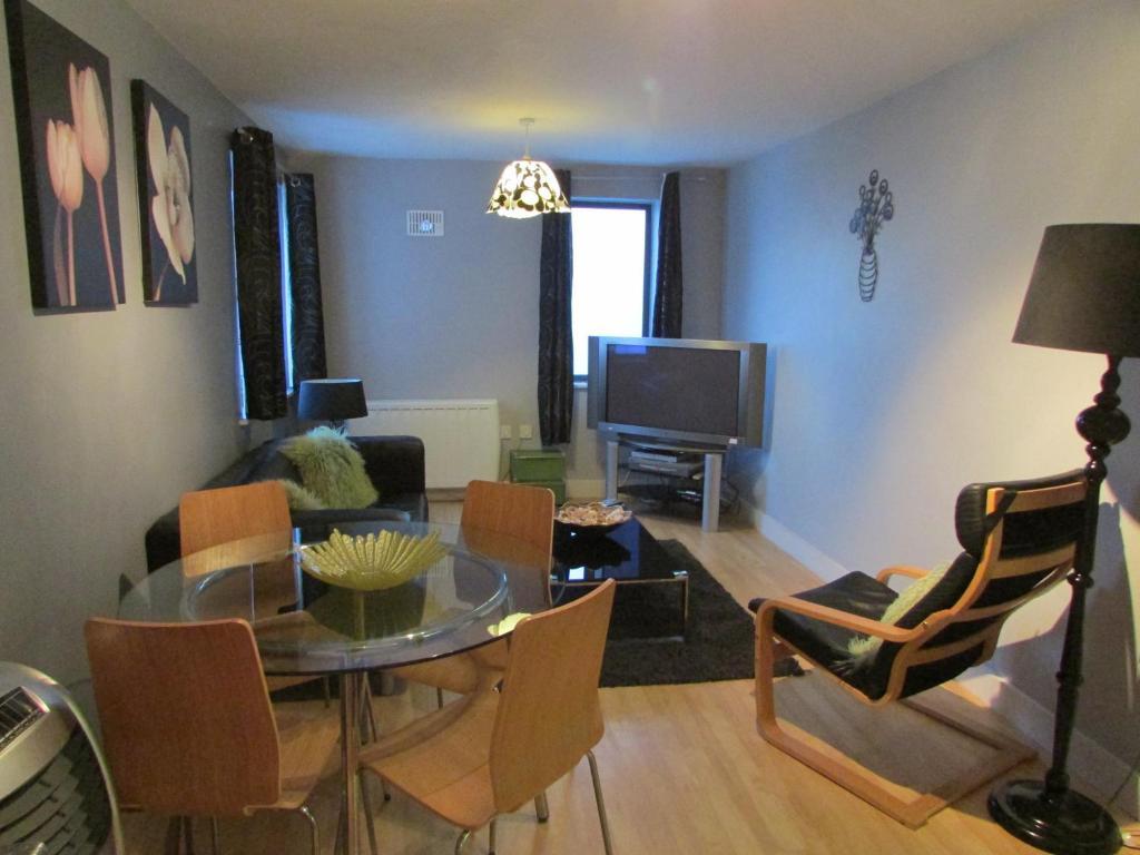 Cheltenham Luxury Apartments Chambre photo